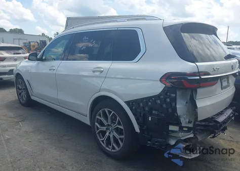 2023 BMW X7 xDrive40I из США, поврежденный, VIN 5UX23EM09P9P26824